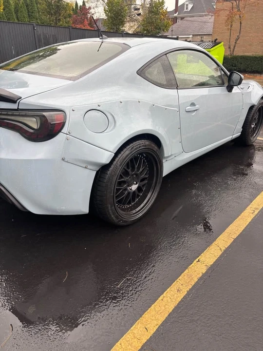 2013 Scion FR-S - Image 2 of 10