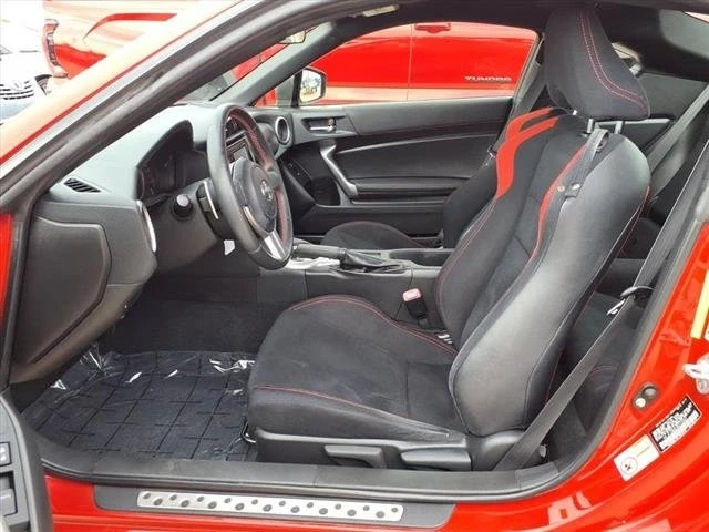 2013 Scion FR-S - Image 8 of 17