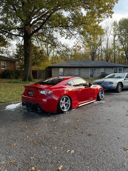 2013 Scion FR-S - Image 3 of 9