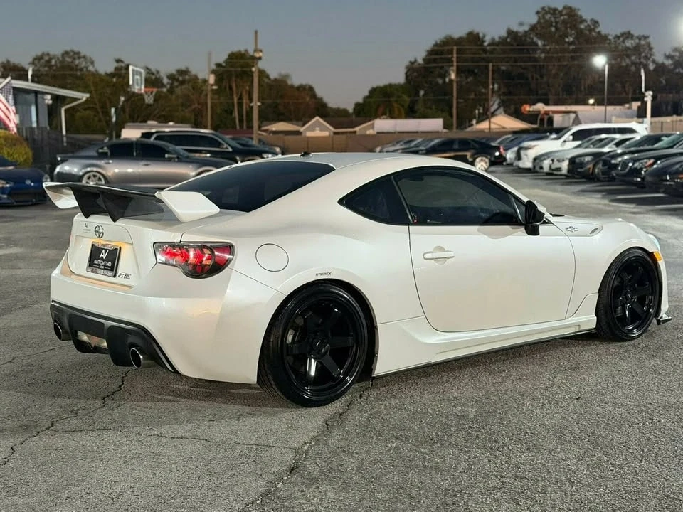 2013 Scion FR-S - Image 3 of 6
