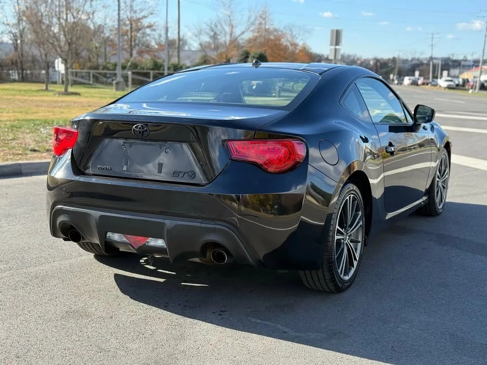 2013 Scion FR-S - Image 5 of 5