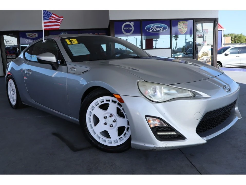 2013 Scion FR-S - Image 2 of 20
