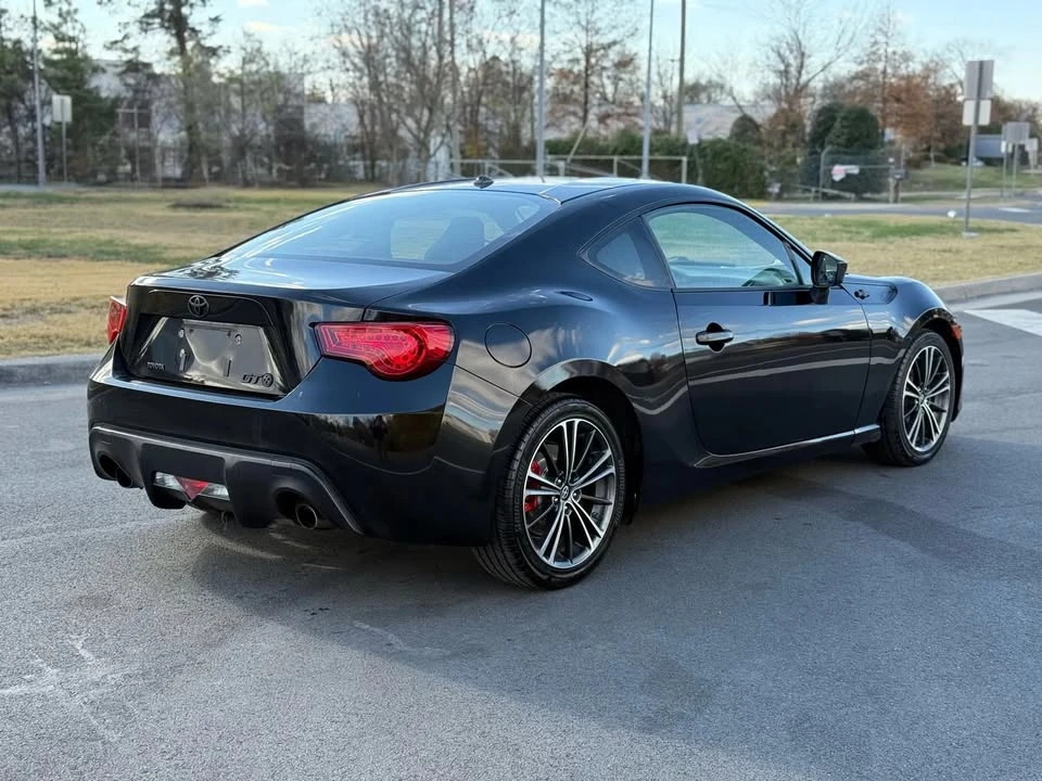 2013 Scion FR-S - Image 4 of 19
