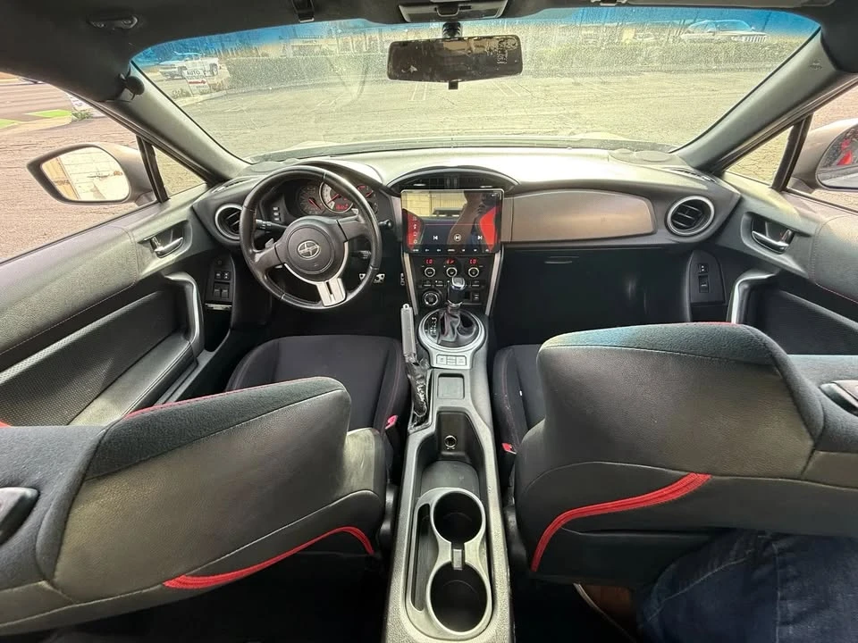 2013 Scion FR-S - Image 10 of 18