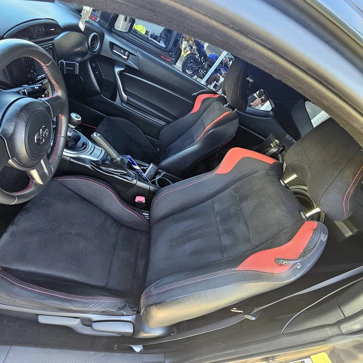 2013 Scion FR-S - Image 6 of 9