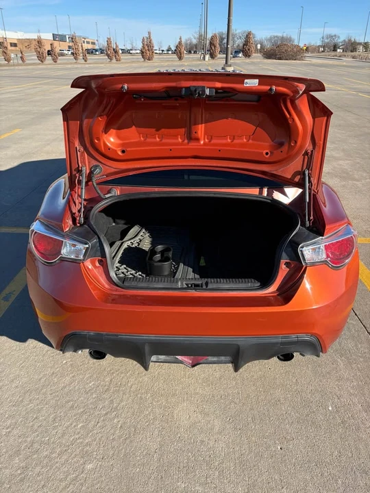 2013 Scion FR-S - Image 10 of 11