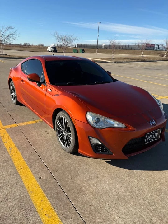 2013 Scion FR-S - Image 3 of 11