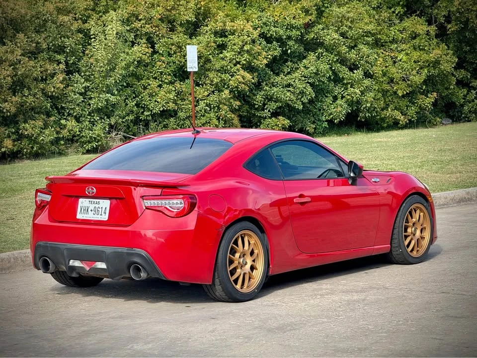 2013 Scion FR-S - Image 9 of 19