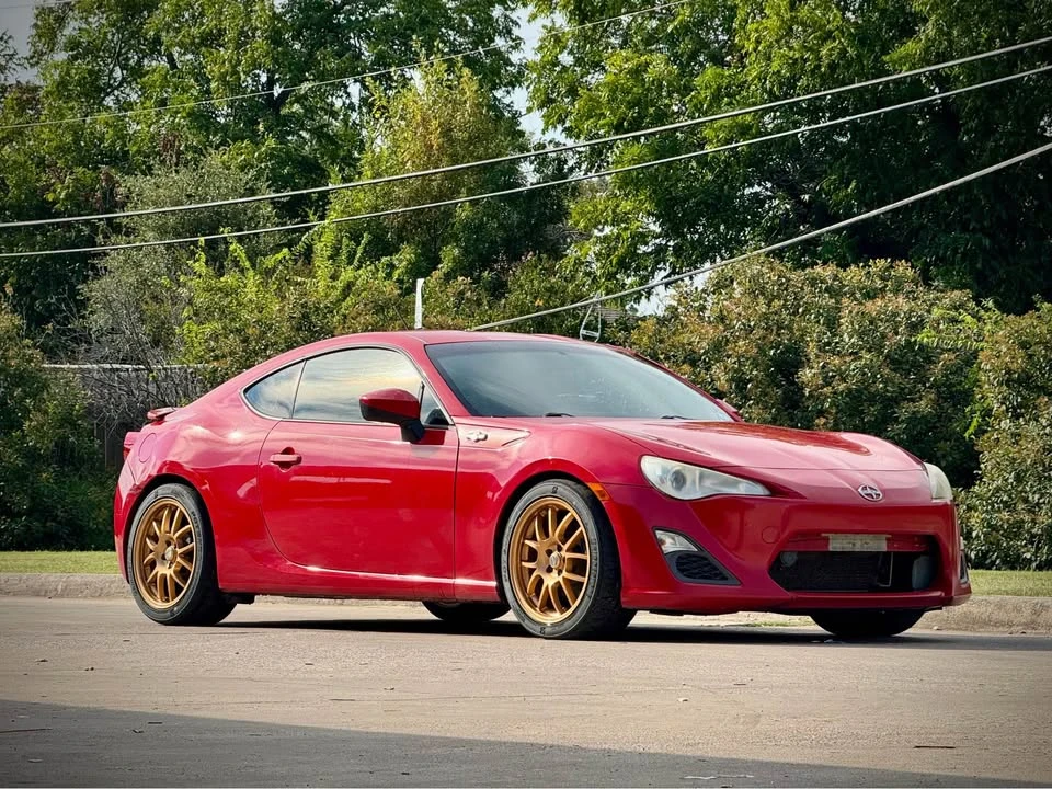 2013 Scion FR-S - Image 4 of 19