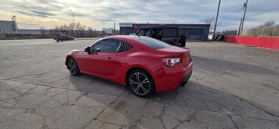 2013 Scion FR-S - Image 3 of 16