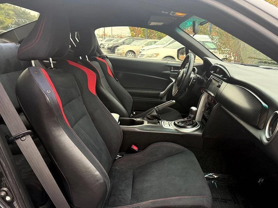 2013 Scion FR-S - Image 6 of 11