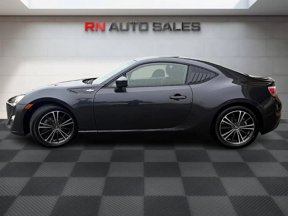 2013 Scion FR-S - Image 3 of 11