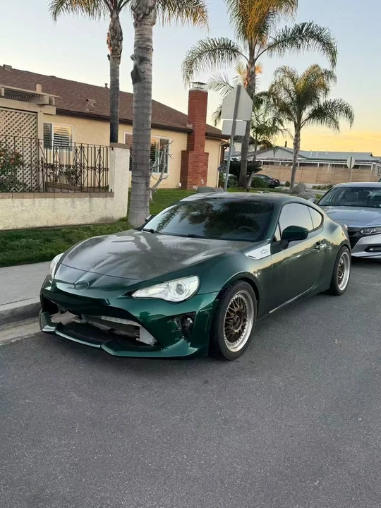 2013 Scion FR-S - Image 2 of 9