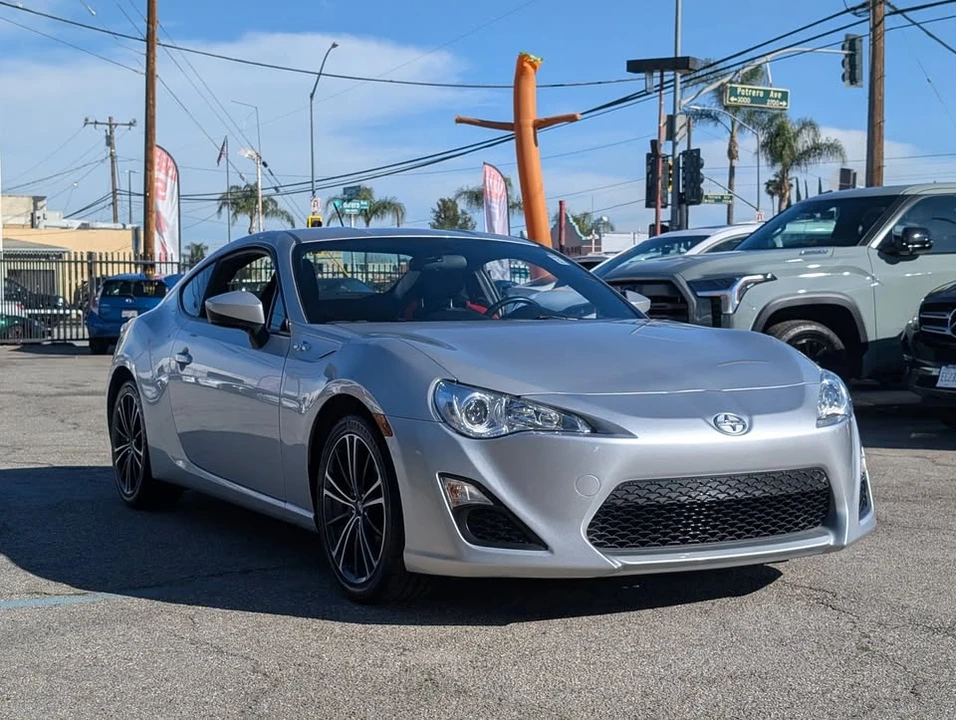 2013 Scion FR-S - Image 3 of 19