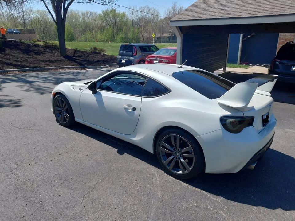 2013 Scion FR-S - Image 12 of 13