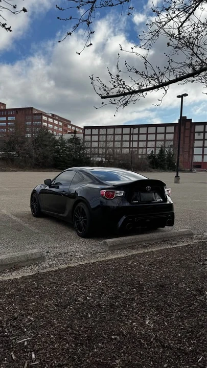 2013 Scion FR-S - Image 8 of 19