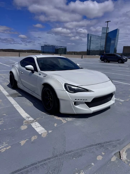 2013 Scion FR-S - Image 3 of 8