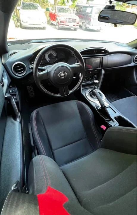 2013 Scion FR-S - Image 7 of 8