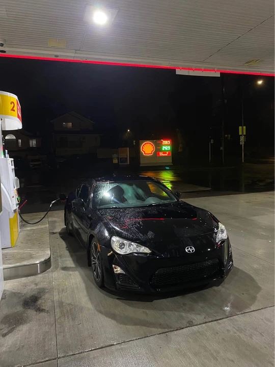 2013 Scion FR-S - Image 2 of 3