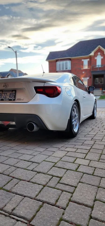 2013 Scion FR-S - Image 2 of 8