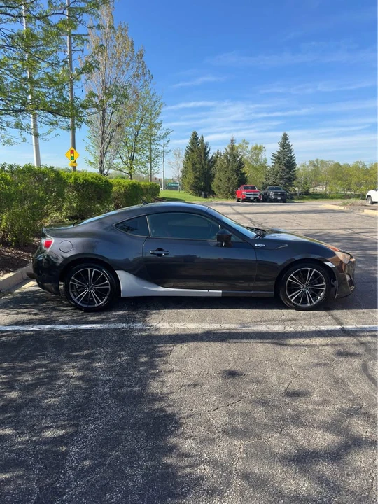 2013 Scion FR-S - Image 5 of 11