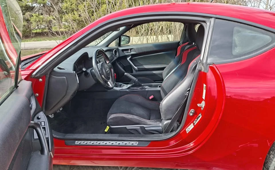2013 Scion FR-S - Image 9 of 20
