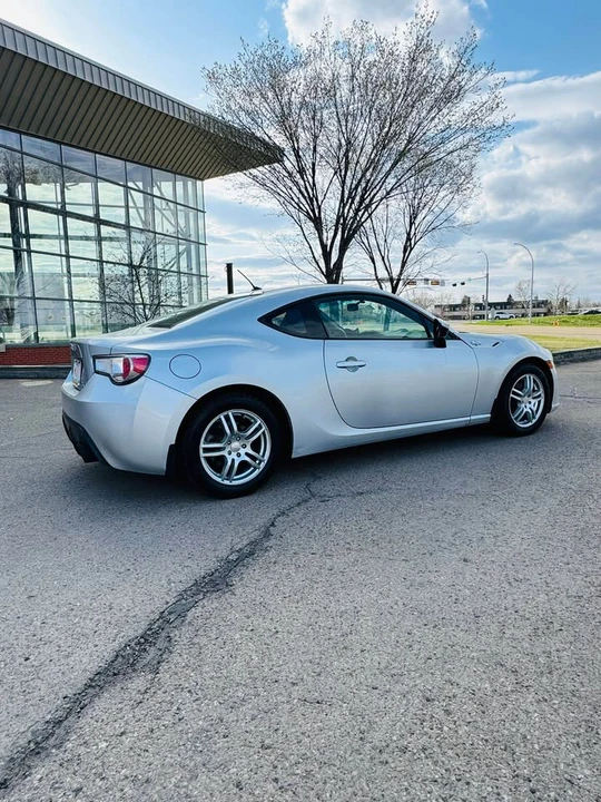 2013 Scion FR-S - Image 3 of 11