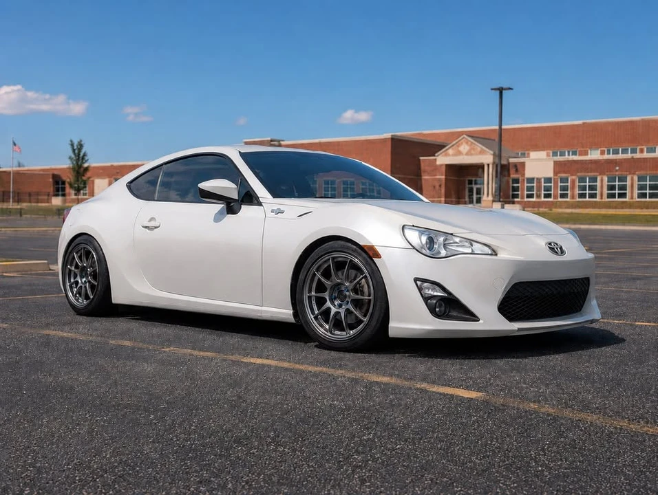 2013 Scion FR-S - Image 6 of 7