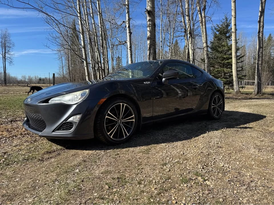 2013 Scion FR-S - Image 2 of 15