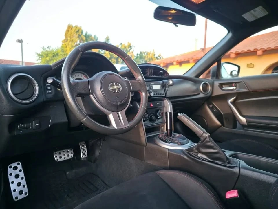 2013 Scion FR-S - Image 13 of 20