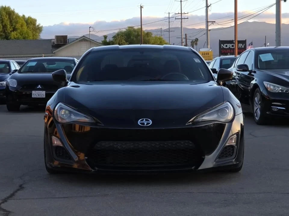 2013 Scion FR-S - Image 2 of 20