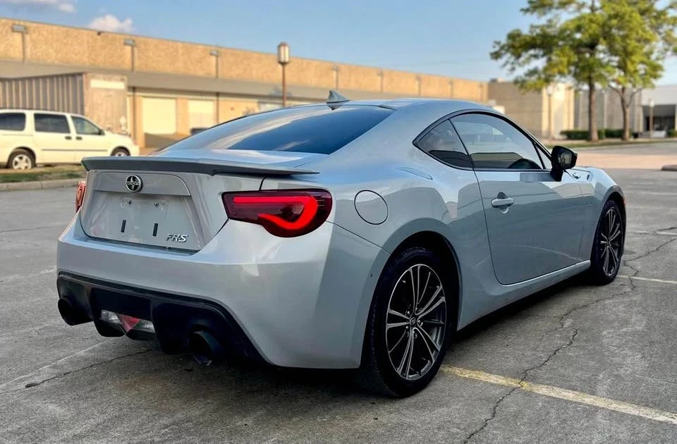 2013 Scion FR-S - Image 2 of 6