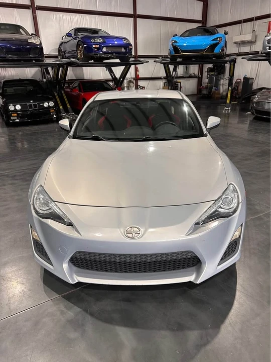 2013 Scion FR-S - Image 5 of 7