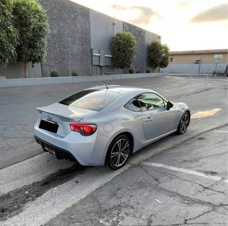 2013 Scion FR-S - Image 8 of 10