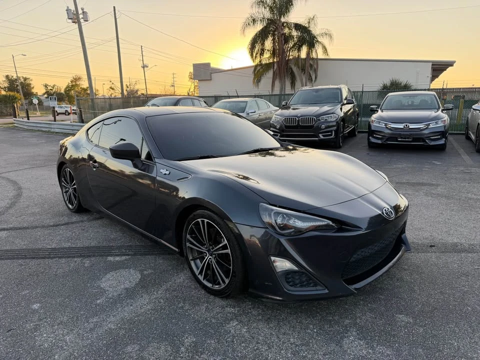 2013 Scion FR-S - Image 7 of 13