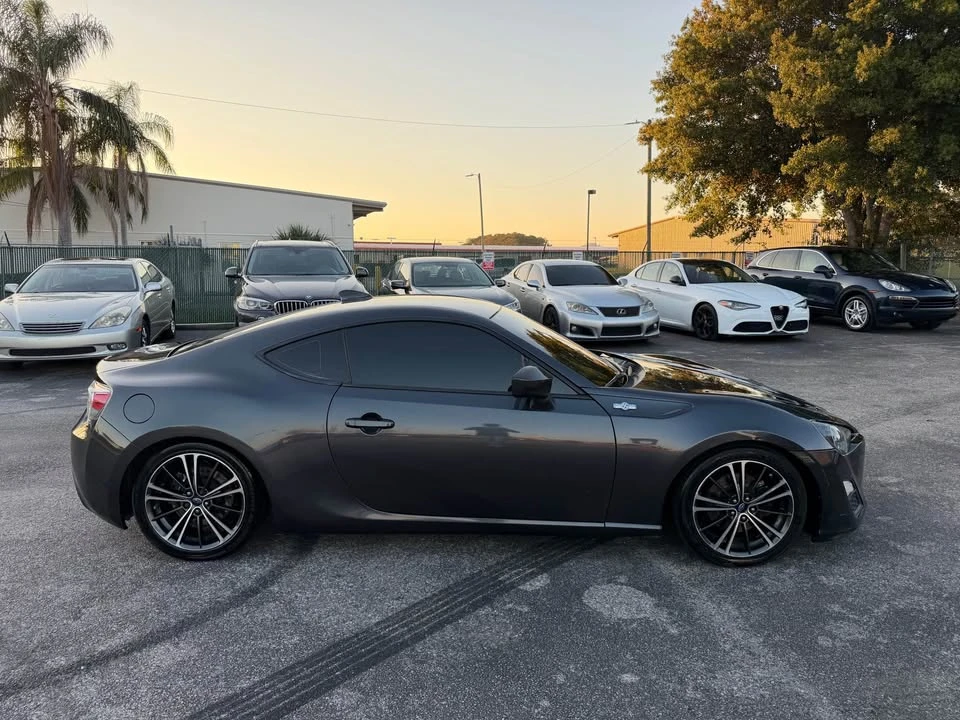 2013 Scion FR-S - Image 6 of 13