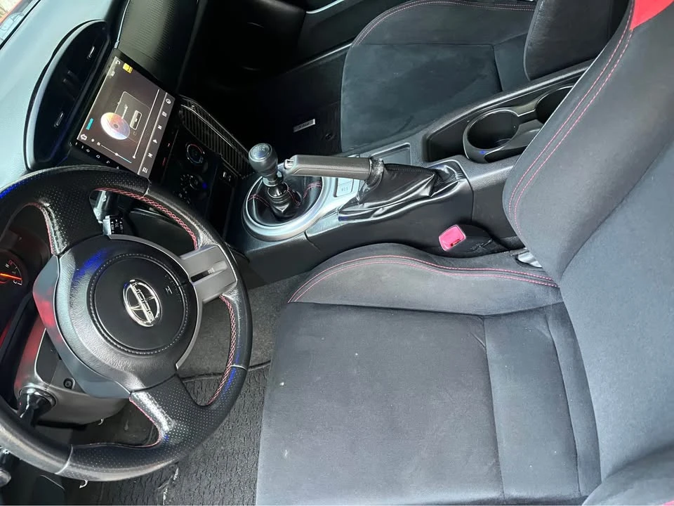 2013 Scion FR-S - Image 13 of 17