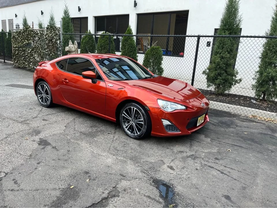 2013 Scion FR-S - Image 3 of 17