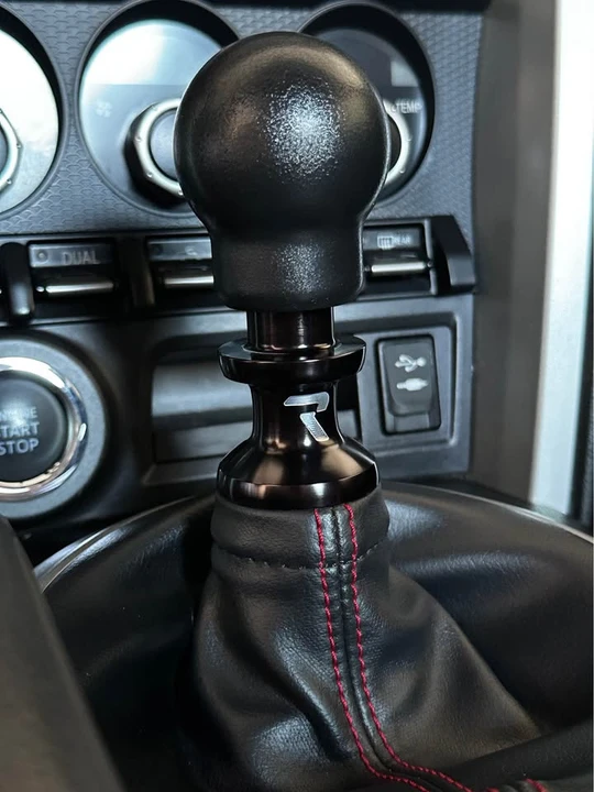 2013 Scion FR-S - Image 8 of 12