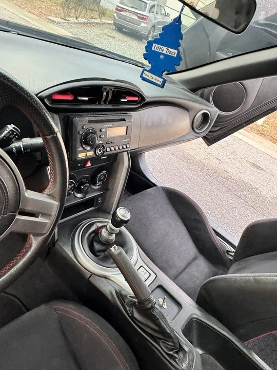 2013 Scion FR-S - Image 5 of 9