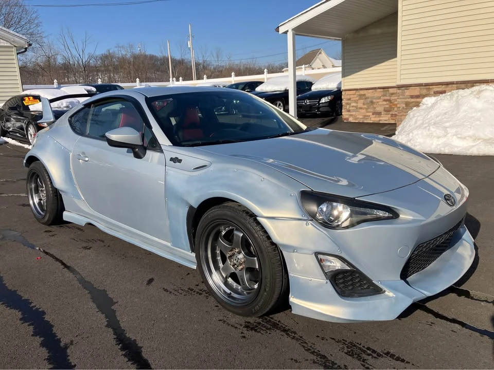 2013 Scion FR-S - Image 6 of 19
