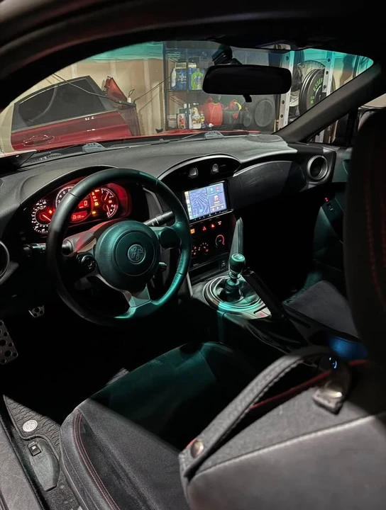 2013 Scion FR-S - Image 10 of 14
