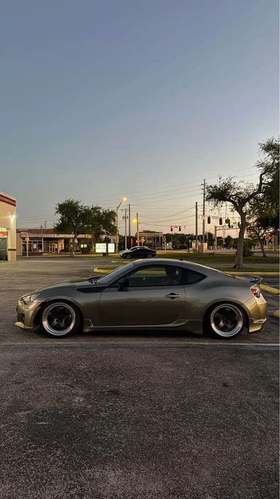 2013 Scion FR-S - Image 2 of 9