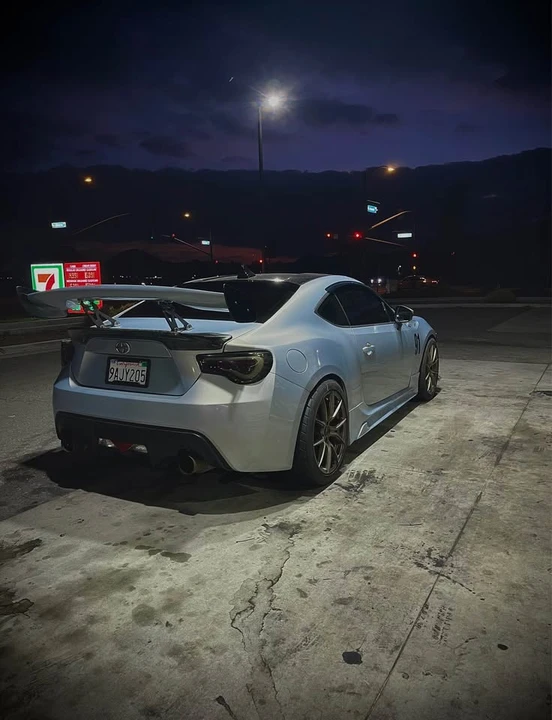 2013 Scion FR-S - Image 2 of 7