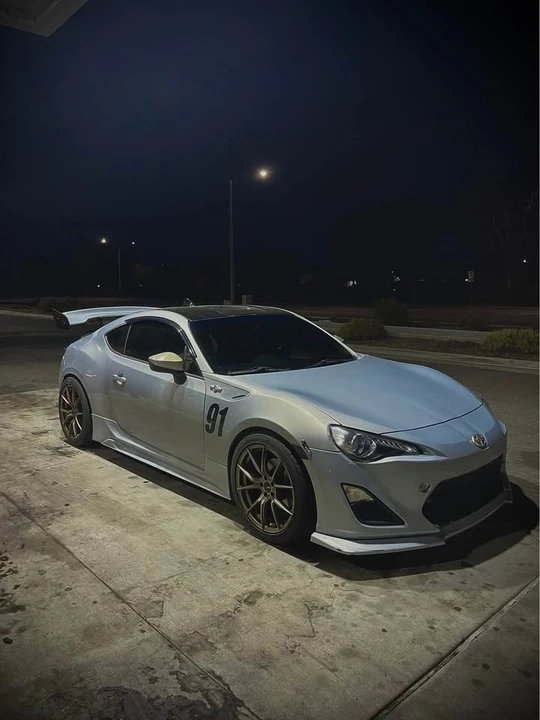 2013 Scion FR-S - Image 6 of 7