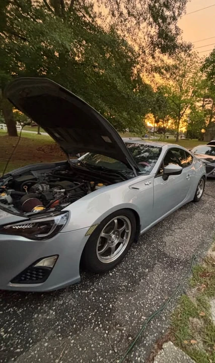 2013 Scion FR-S - Image 2 of 7