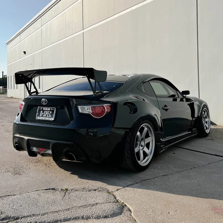 2013 Scion FR-S - Image 2 of 10