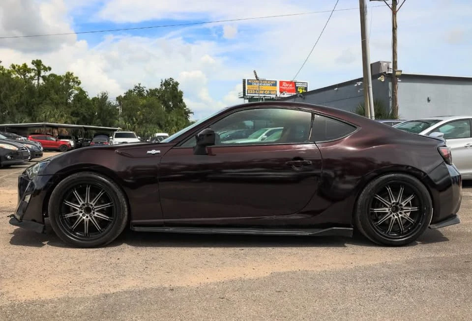 2013 Scion FR-S - Image 3 of 8