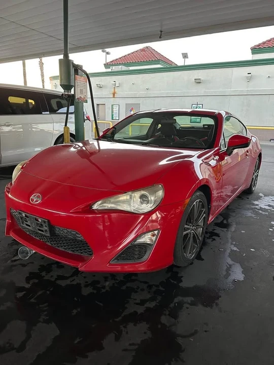 2013 Scion FR-S - Image 2 of 12