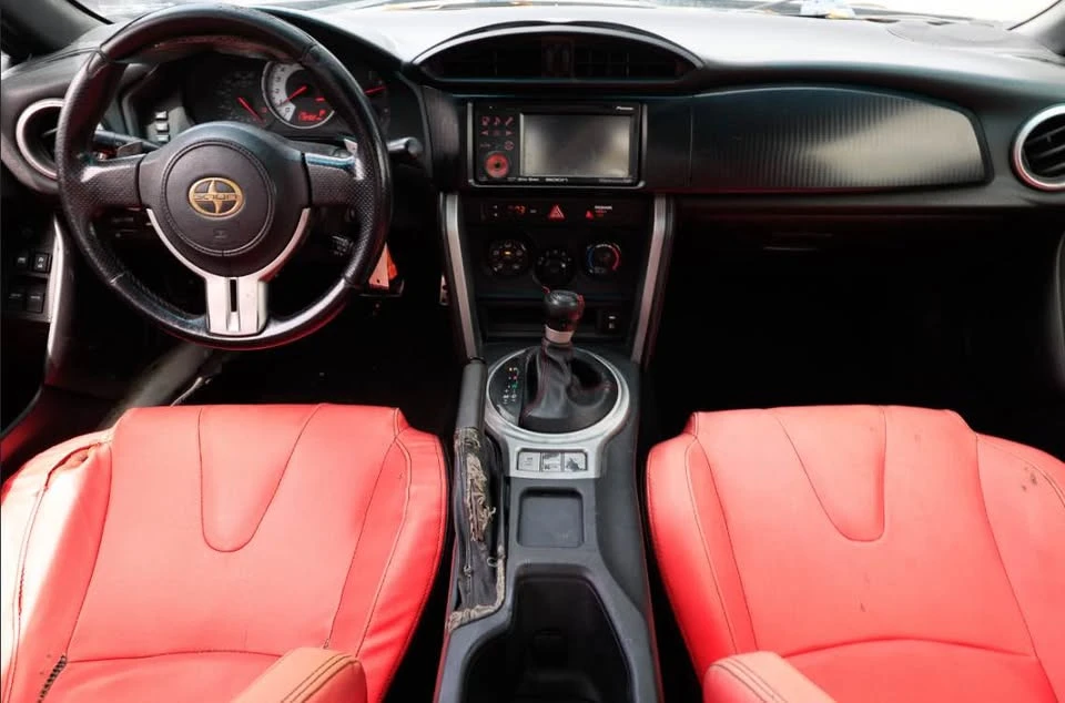 2013 Scion FR-S - Image 6 of 8